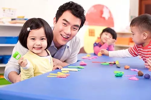 诺亚舟国际幼教:幼儿园新生入校需要注意什么?