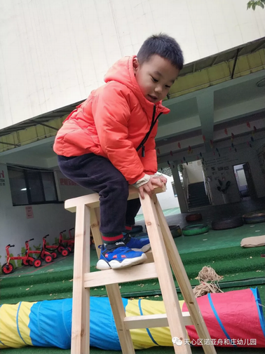 诺亚舟国际教育:孩子人生的3次叛逆期,你一定得这样管